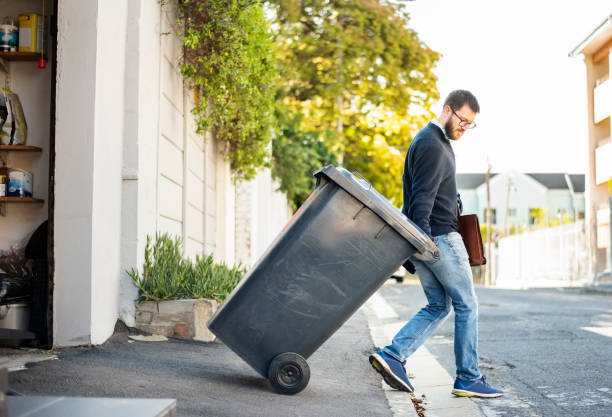 Best Local Junk Hauling  in Redmond, OR