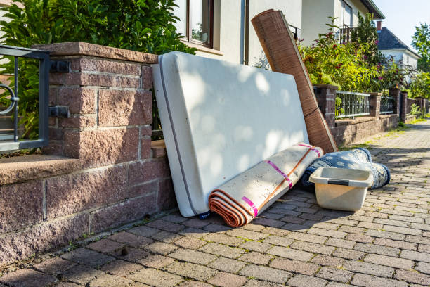 Best Trash Removal Near Me  in Redmond, OR